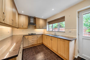 Kitchen- click for photo gallery